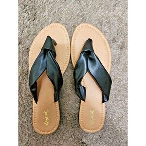 Women's Black Thong Sandals, Sizes 6 & 8.5 – Vegan Leather - Qupid Archer-374